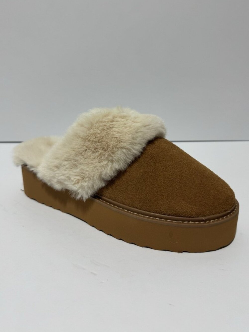 BCTEX Coll Womens Fuzzy Slippers Brown Size 7 M